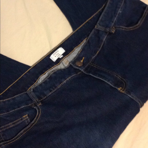 Size 24W crown & ivy woman's jeans - Picture 2 of 2